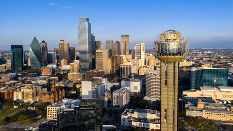 Dallas skyline