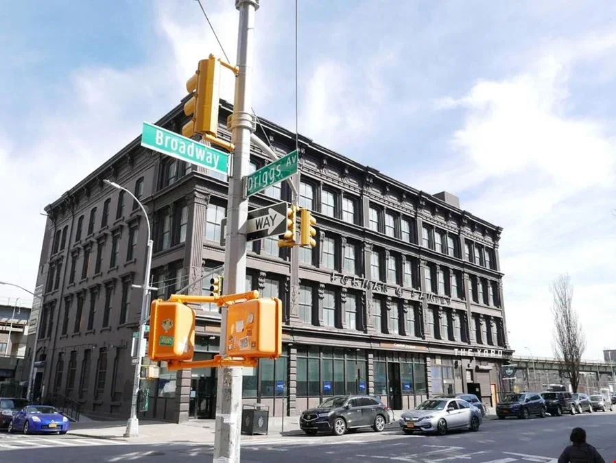 The Yard: Williamsburg