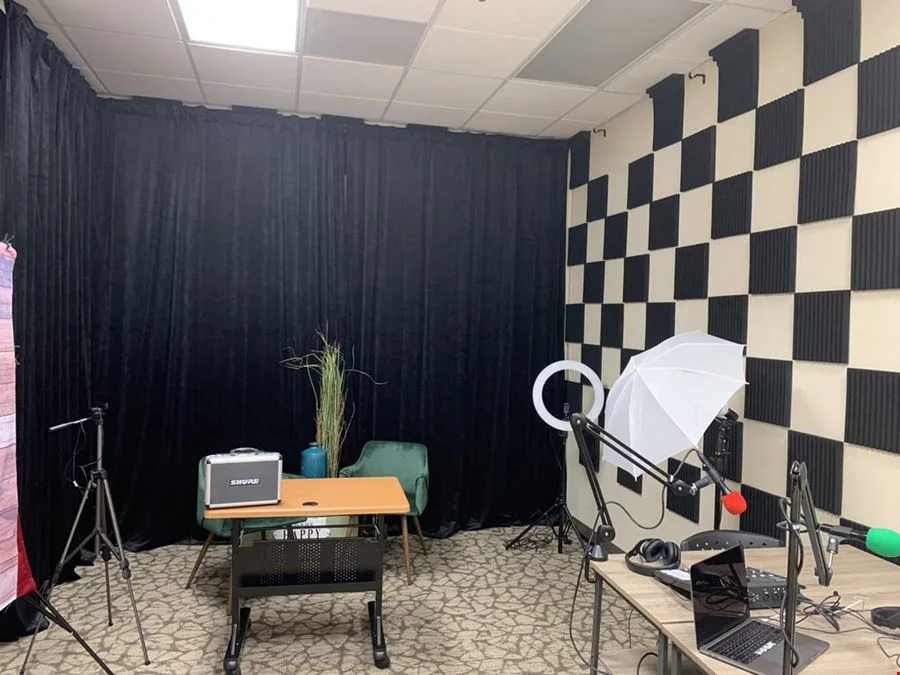 The Village Workspace — photo 3