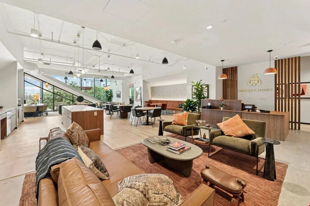 924 East 7th Street