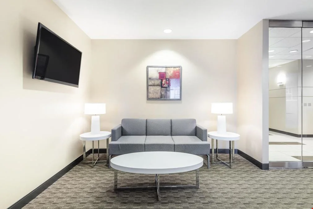 One Stamford Plaza