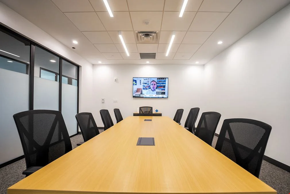 Venture X Downtown Doral — photo 3