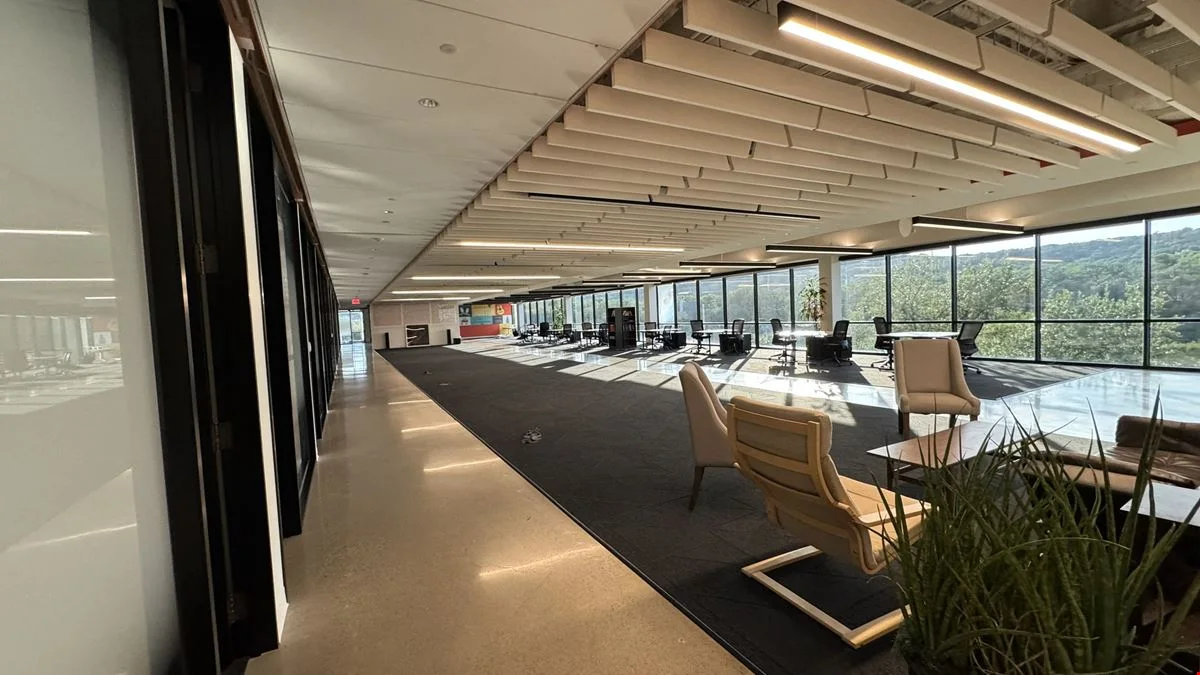 Buttross Coworking Lakewood — photo 2