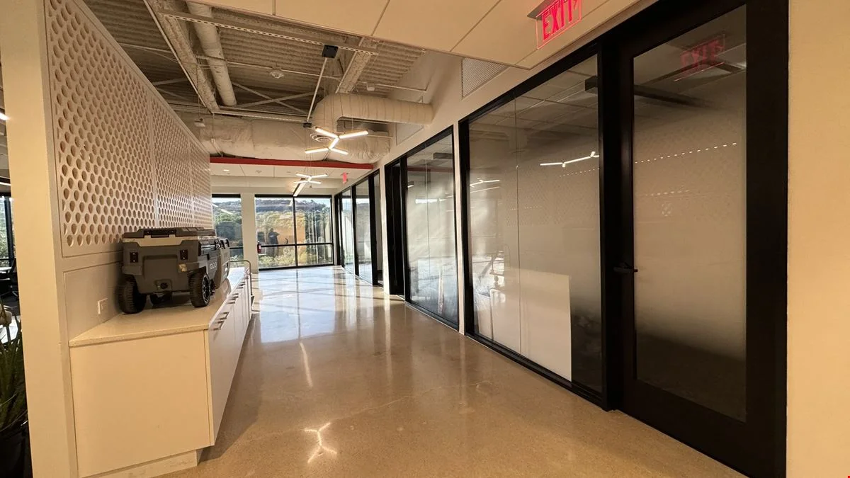 Buttross Coworking Lakewood — photo 5