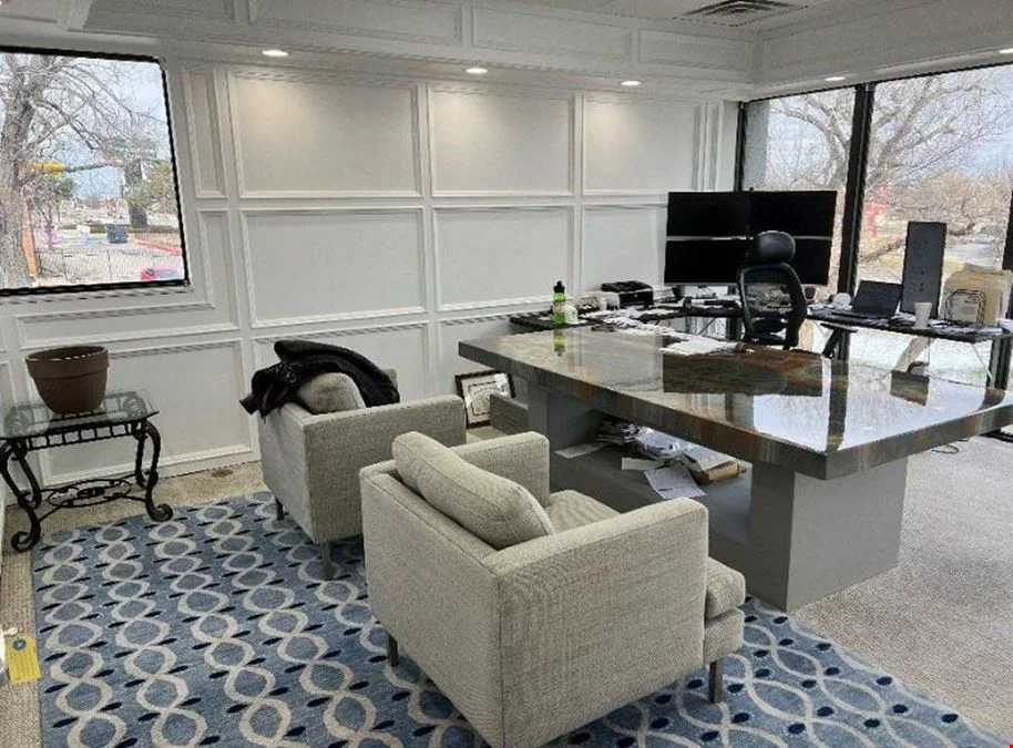 6300 Expressway, LLC - Coworking Spaces
