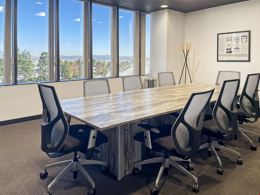 Commerce Corporate Center — photo 5