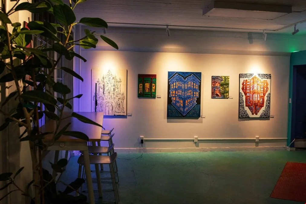 Decentered Studio — photo 4